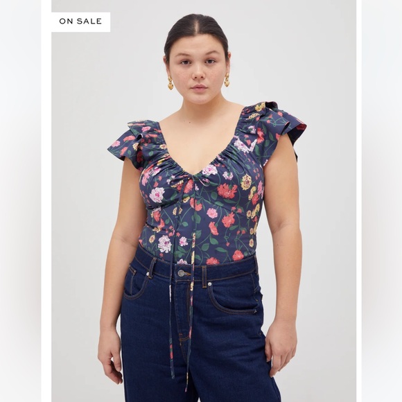 Hill House - The Zuri Top - Picture 2 of 9